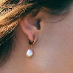 Freshwater Pearl Hoop Earrings - Image 10