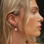 Hammered Pearl Hoop Earrings - Image 8