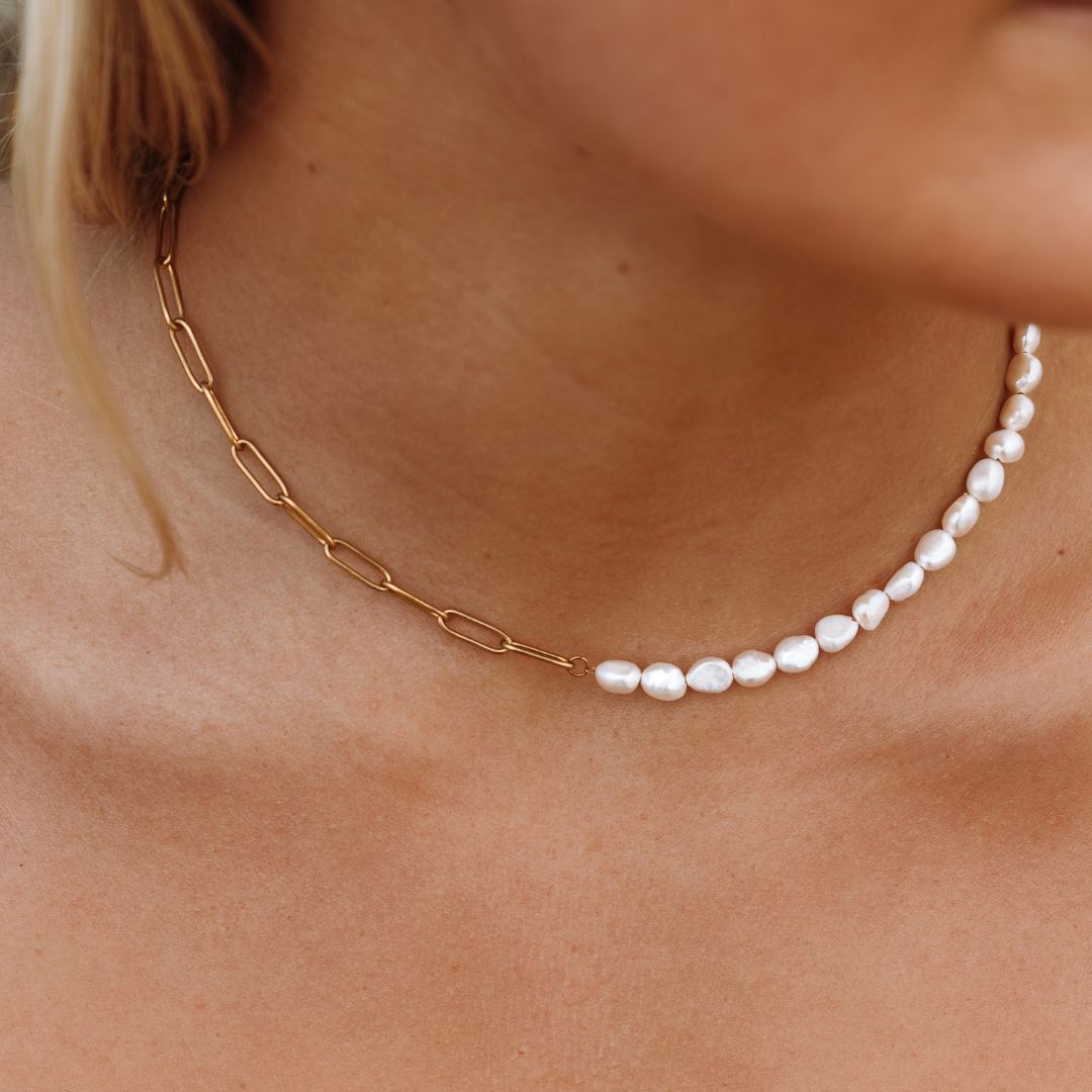half-link-half-pearl-choker-necklace "Mykonos" Necklace - Image 1